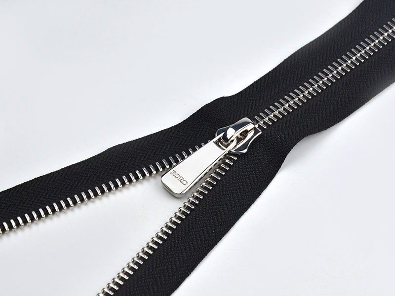 NO.8 Euro-Teeth Metal Long Chain Zipper